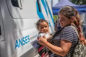 ANSES confirm un importante bono extra para titulares de AUH y AUE para febrero 2024