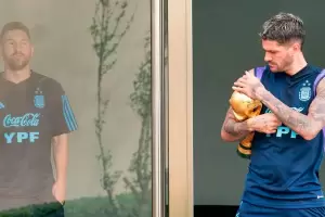 La foto de De Paul con la Copa del Mundo y la reacci�n de Messi que caus� furor
