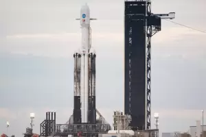 La NASA lanza una misi�n al asteroide met�lico Psique