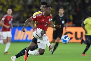 Ecuador empat 0-0 ante Colombia y conserv su invicto
