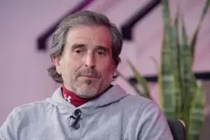 Candidato a diputado nacional de Milei propone "privatizar el mar"