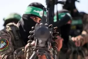 Hamas liber a dos rehenes de EE. UU. "por motivos humanitarios"