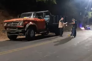 En la previa de Villa Cubas- Policial, un hincha fue atropellado y termin hospitalizado