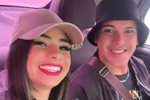 Daniela Celis y Thiago Medina recibieron a las gemelas en su casa con una decoracin muy especial