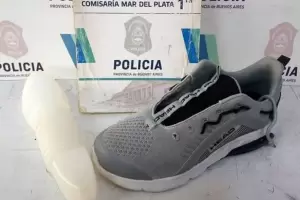 Un hombre con discapacidad motriz fue detenido por robar una zapatilla
