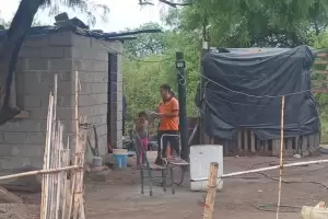 El temporal aneg y colaps viviendas: Defensa Civil asisti a las familias damnificadas