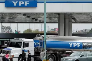 YPF se sum al alza de las otras petroleras y aumento los precios un 30%