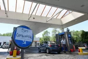 Gobierno y petroleras normalizaran el abastecimiento en las prximas 48 horas