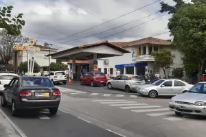 Siguen las filas en Catamarca y se sum la resignacin por el aumento de las naftas