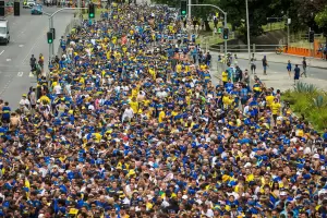 Disturbios en el ingreso de los hinchas al Maracan por la final de la Copa Libertadores