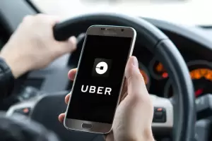 Acusan a la oposicin de buscar "rdito electoral" con la protesta de los choferes de UBER