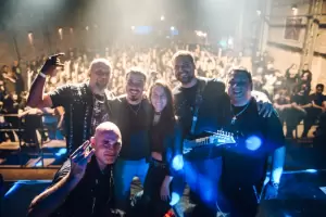 La banda catamarquea "La Maza" conquist al pblico de Crdoba en su gira por sus 25 aos de trayectoria