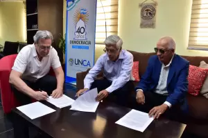 Firma acta acuerdo para la promocin de productos orgnicos