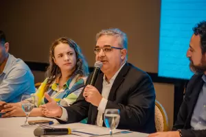 Jalil advirti que si gana Milei la provincia no podr pagar los sueldos