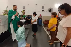 Renovaci�n de votos de consagrada del Instituto  Misioneras Eucar�sticas Seglares de Nazareth