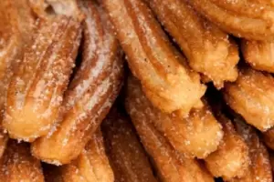Trucos para hacer unos churros crujientes y deliciosos en pocos minutos