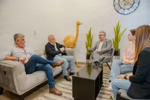 Jalil se reuni con empresarios sauditas para impulsar proyecto productivo