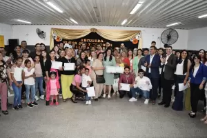 13 jvenes de Santa Rosa recibieron su constancia de terminalidad del Plan FinEs 2022