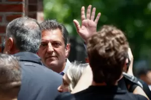 Fernndez acept la renuncia de Massa, Rossi, De Pedro y otros funcionarios