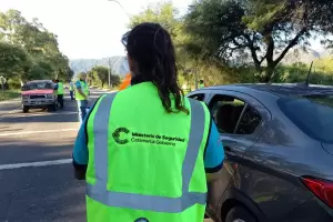 Cmo autorizar a un tercero para que maneje tu auto en noviembre 2024