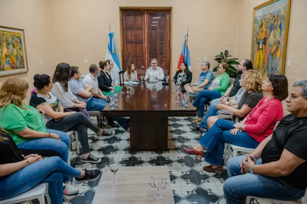 El Gobernador y diputados del oficialismo dialogaron sobre la agenda legislativa