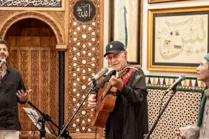Len Gieco hizo una versin de "Solo le pido a Dios" en una mezquita por la paz en Medio Oriente