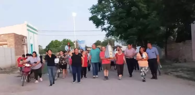 virgen en el interior