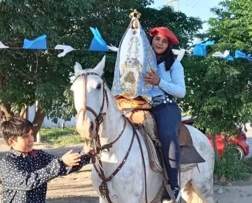 virgen en el interior