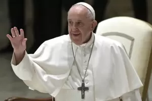 Francisco reduce parte de su agenda por una inflamacin pulmonar