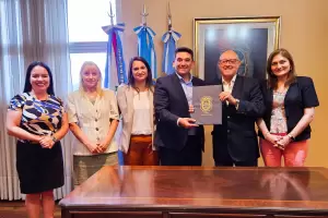 Municipalidad de "Fray" y la UnLar: alianza estratgica y carreras a distancia