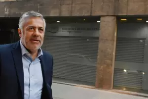 Asumen 20 gobernadores y el jefe de Gobierno porte�o