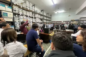 Empleados del Tribunal de Cuentas se suman al reclamo judicial y van al paro