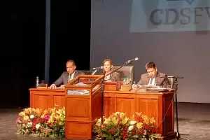 Asumen concejales capitalinos y se designan autoridades del CD