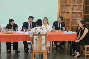 Los Ministros de la Corte visitan el penal de Miraflores