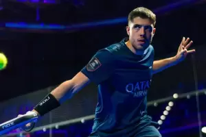 Agustn Tapia, orgullo catamarqueo, revela los secretos de su pala para remates potentes en el pdel