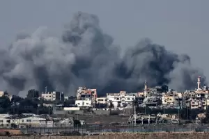 Intensos combates entre Israel y Hamas en el sur de la Franja de Gaza