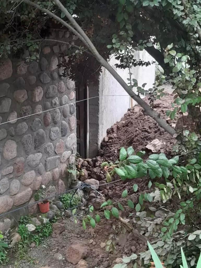 aconquiha derrumbe y alud