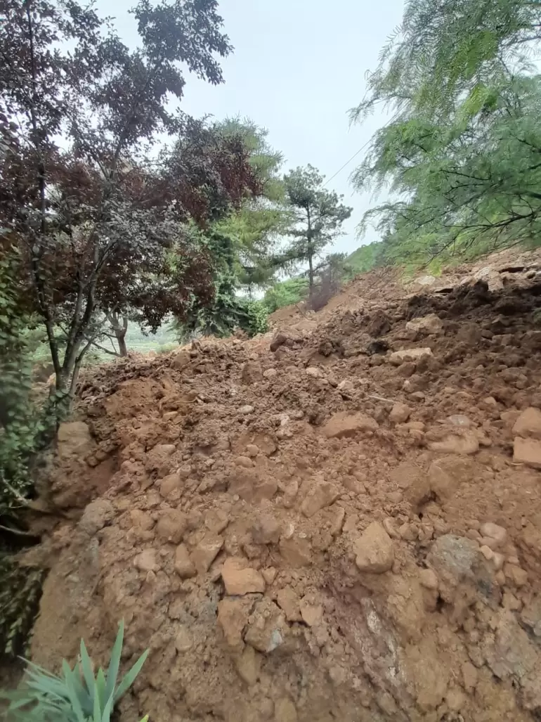 aconquiha derrumbe y alud