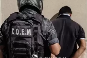 Detenienen a dos sujetos con requermientos judiciales