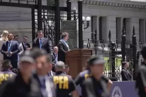 Milei orden auditoras en la planta de cada Ministerio