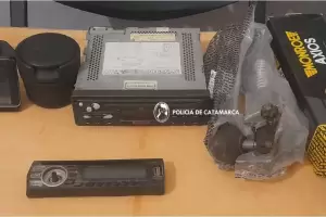 Secuestran elementos sustrados y aprehenden a dos personas