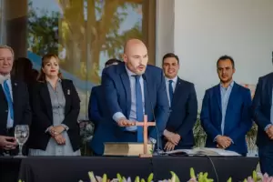 Salud acusa recibo del ajuste: Zampieri elimin una secretara y revisara las guardias mdicas