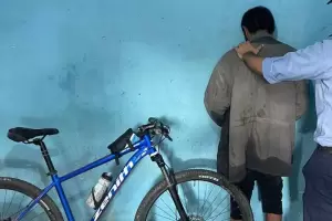 Un ladrn fue reconocido por su vctima, lo indagaron y continuar detenido