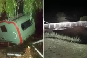 En Las Juntas, la crecida del ro caus destrozos y arras con dos puentes colgantes