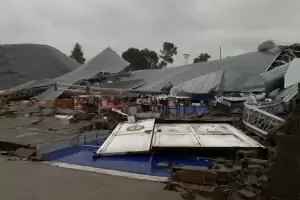 Baha Blanca: se derrumb el techo de un club y al menos 13 personas murieron