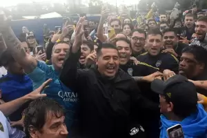 Con amplio margen, Riquelme fue reelegido como Presidente de Boca Juniors
