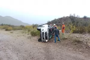 Volc� una camioneta en La Cebila