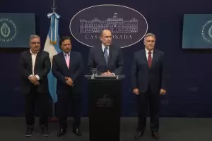 Reunin con los Gobernadores: "Milei ofreci todo el apoyo de su gabinete para tratar las problemticas de las provincias"