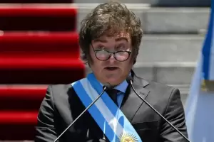 La Justicia admiti el primer amparo colectivo contra el DNU de desregulacin econmica