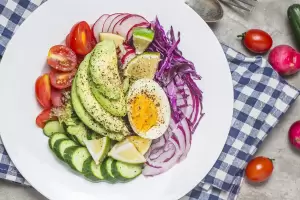 Alimentos y el calor: Salud sigue promoviendo prcticas sanas de alimentacin